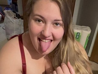 HOT bbw Wife Blowjob Pay off Cum!!  with a smile