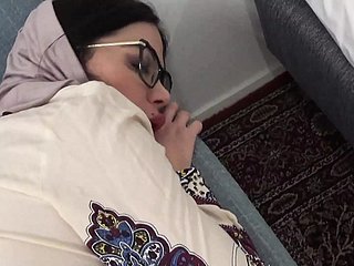 Marokkanischer arabischer heißer Porno mit blue MILF mit großem Arsch