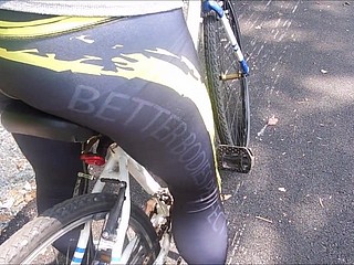 Spandex Bettor - ขี่จักรยานแปนเด็กซ์แน่น